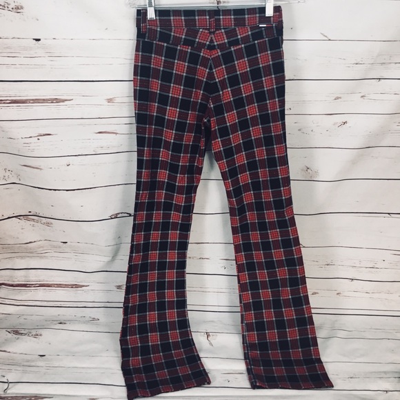 Tommy Hilfiger Plaid Pants. Red, Black, Gold Size7 - Picture 7 of 8